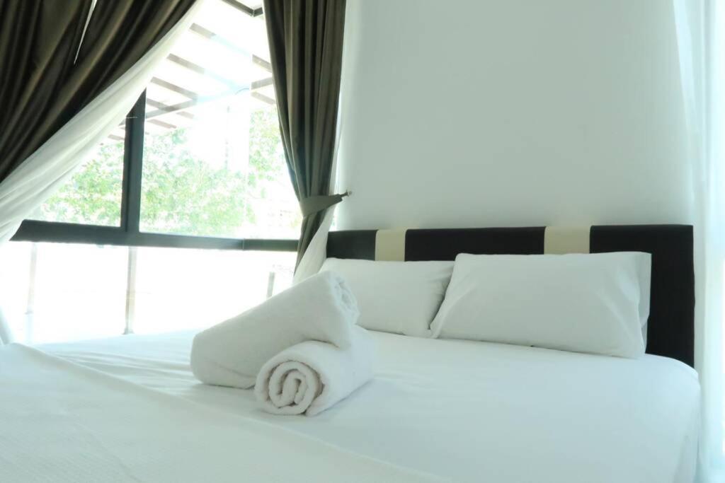 Promo Private Luxurious Nilai Vacation Home Exterior foto